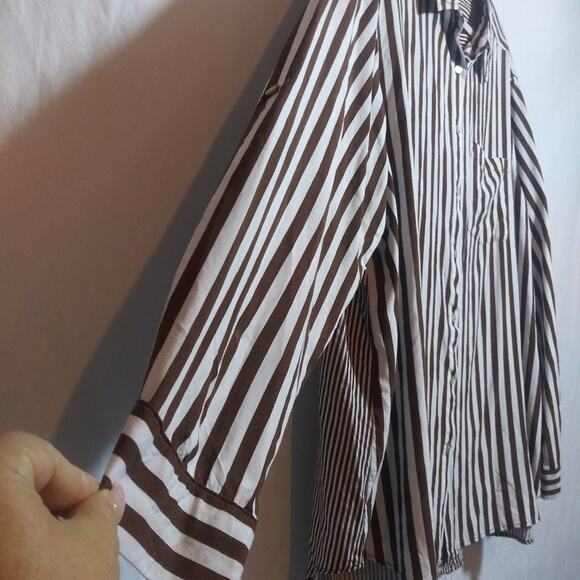 Jane and Delancey Brown and White Striped Boyfriend Button-Up Back Shirt Sz 2X - Picture 5 of 12